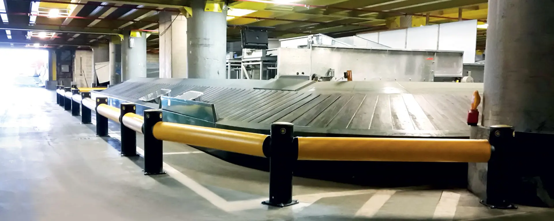 Baggage conveyor protection for Brussels vehicle fleet